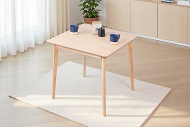 ダイニングテーブル