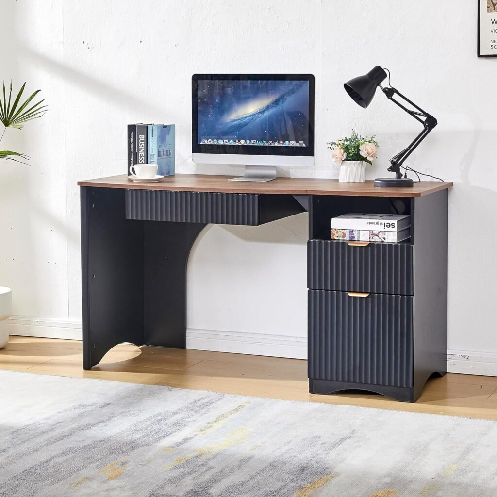 Computer Desk with Keyboard Tray, Built-in Power Outlets, Fluted Design